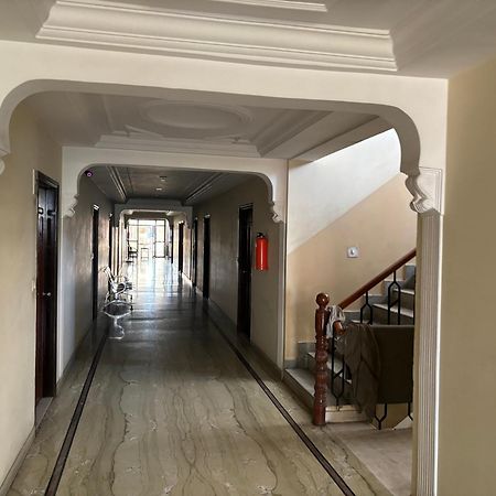 Hotel Siddhi Vinayak Station Road ג'איפור מראה חיצוני תמונה