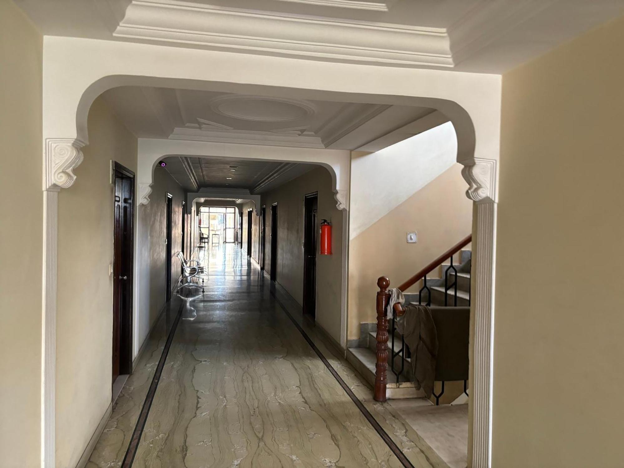 Hotel Siddhi Vinayak Station Road ג'איפור מראה חיצוני תמונה