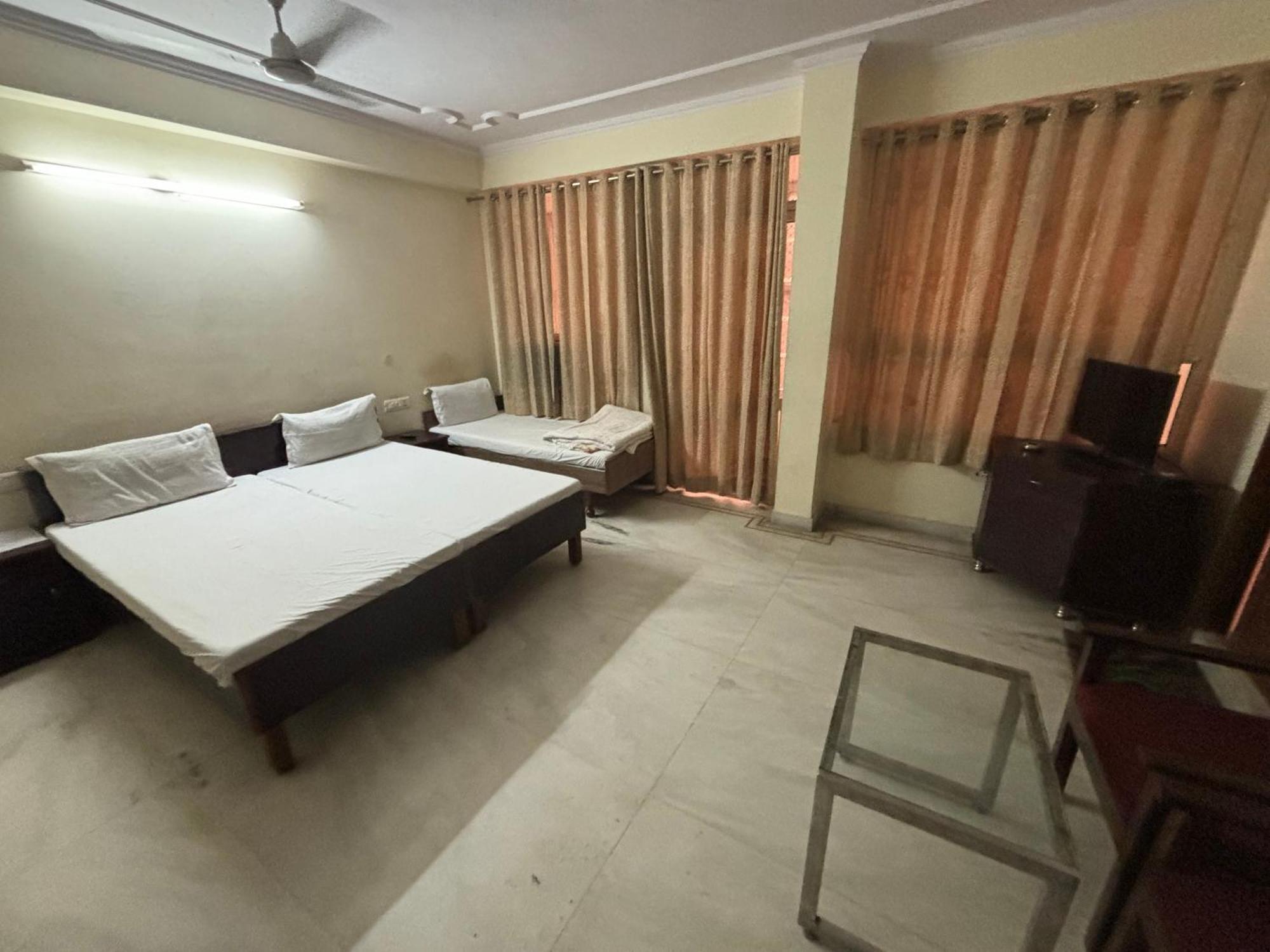 Hotel Siddhi Vinayak Station Road ג'איפור מראה חיצוני תמונה
