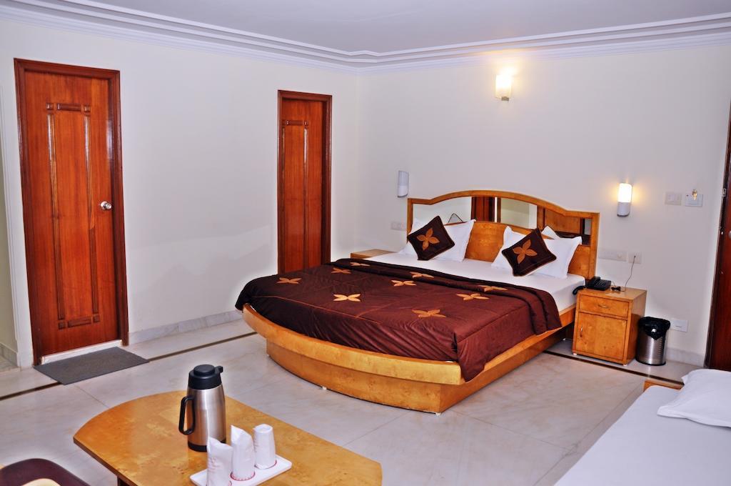 Hotel Siddhi Vinayak Station Road ג'איפור מראה חיצוני תמונה