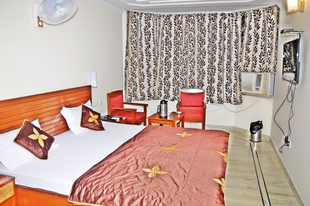 Hotel Siddhi Vinayak Station Road ג'איפור מראה חיצוני תמונה