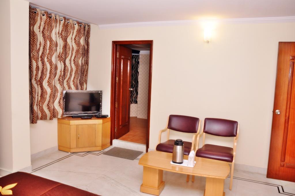 Hotel Siddhi Vinayak Station Road ג'איפור מראה חיצוני תמונה